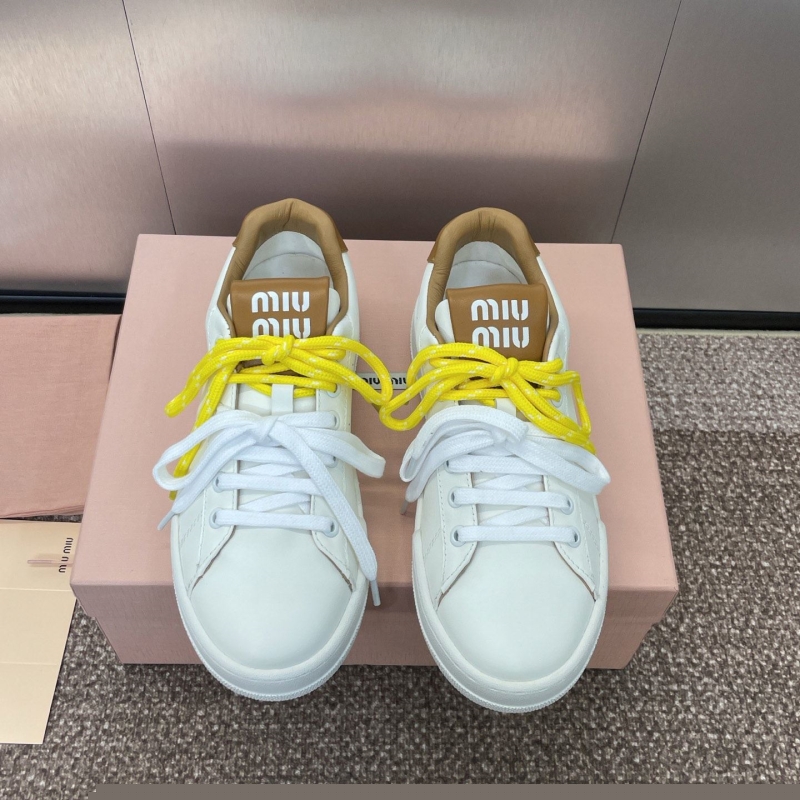 Miu Miu Casual Shoes